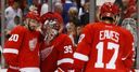 NHL: Howard thwarts Chicago