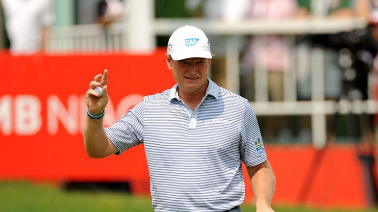Ernie Els: Two birdies in the last three holes in Jakarta