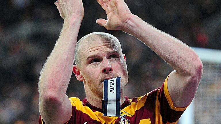 Gary Jones: Targetting the Sky Blues