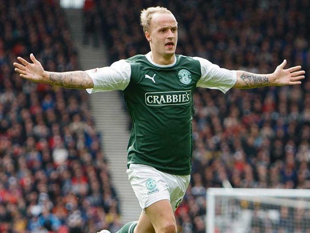 Leigh Griffiths celebrates for Hibernian