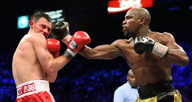 Floyd Mayweather: Convincing winner on all three cards