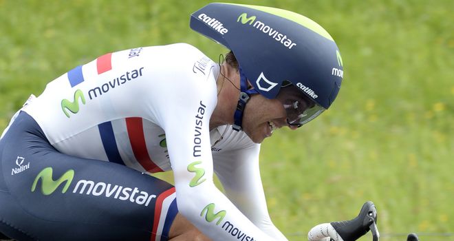 Alex Dowsett on his way to victory in the Giro d'Italia time trial