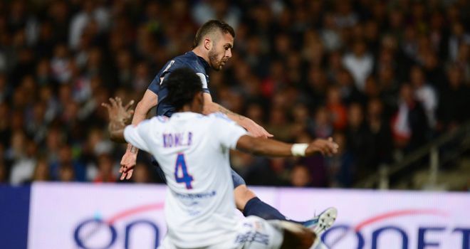 Jeremy Menez slots home PSG's winner