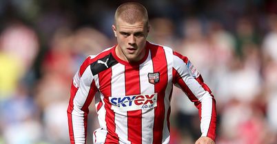 Brentford wrap up Bidwell deal