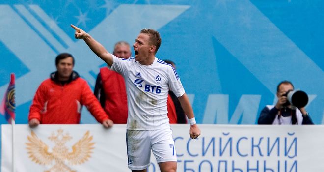 Balazs Dzsudzsak: On target for Hungary