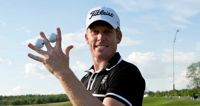 Andrew Dodt: Pair of aces