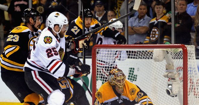 Tuukka Rask keeps the Blackhawks at bay