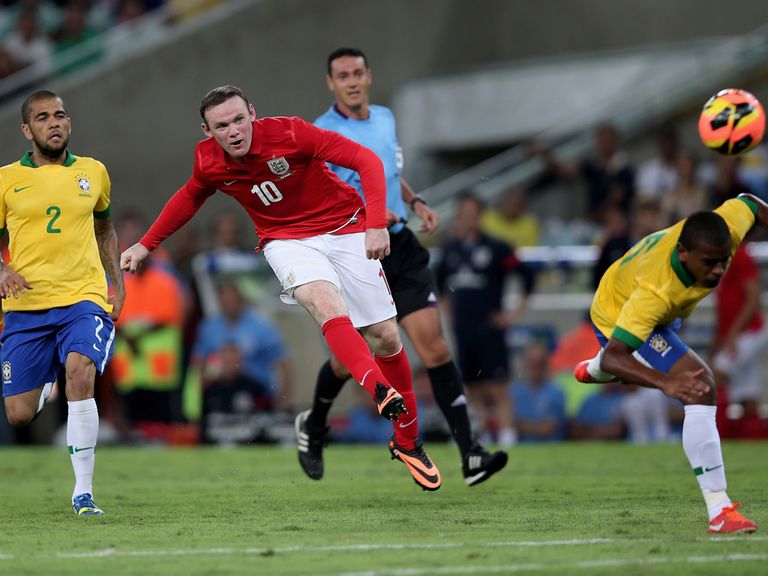Wayne Rooney: Backed for move to PSG move