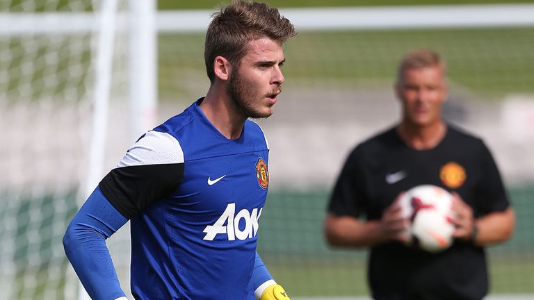 David De Gea: Wants more Spaniards to make the move to the Premier League