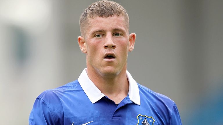 Everton boss Roberto Martinez has been impressed with teenager Ross Barkley