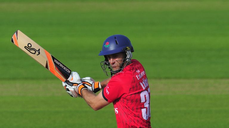 Lancashire batsman Simon Katich put the visitors in a strong position