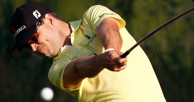 Zach Johnson on top in John Deere defence