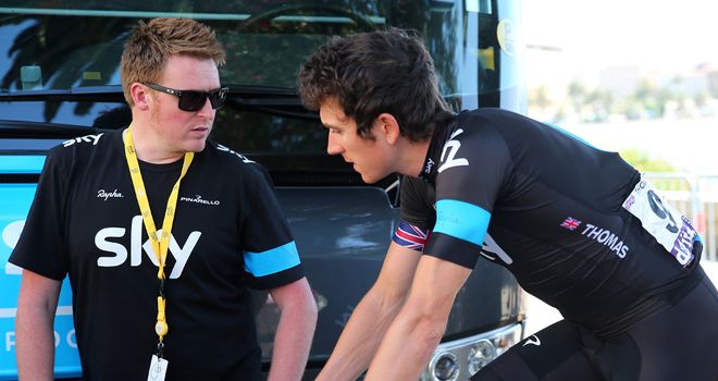 Geraint Thomas had trouble getting on his bike for the start of stage three