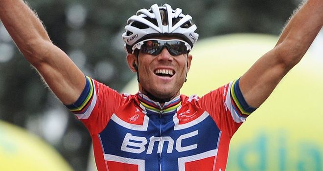 Thor Hushovd outsprinted Mark Renshaw and Steele von Hoff