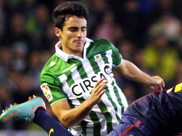 Alejandro Pozuelo: Has joined Swansea on a three-year deal