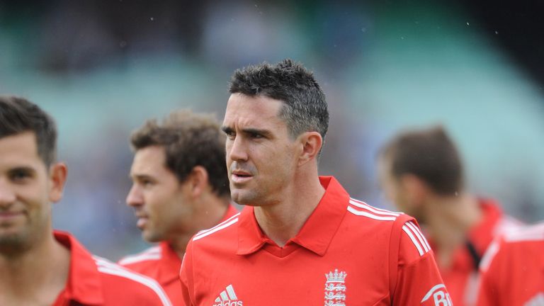 Kevin Pietersen: Has questioned Jack Wilshere over England views