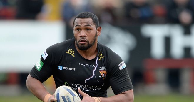 Ukuma Ta'ai in action for Huddersfield Giants