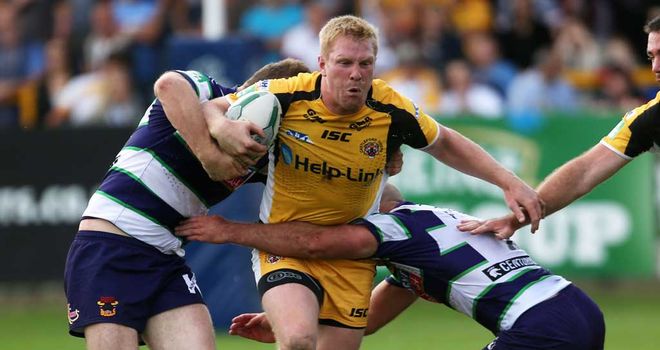 Ryan Boyle: Charges through the Bradford defence
