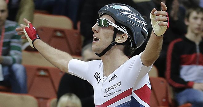 Simon Yates claimed his second successive win at the Tour de l'Avenir