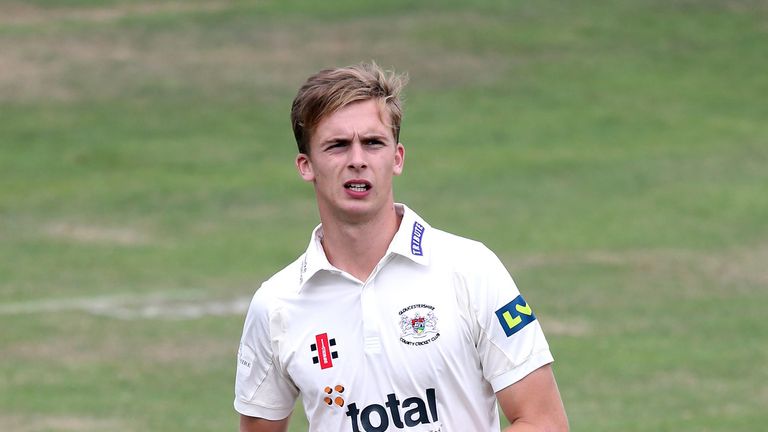 Craig Miles: New deal with Gloucestershire