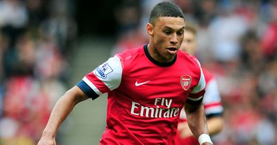 Alex Oxlade-Chamberlain: Would like to play centrally