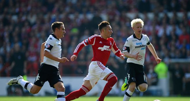 Nott'm Forest and Derby are sleeping giants, says Beags