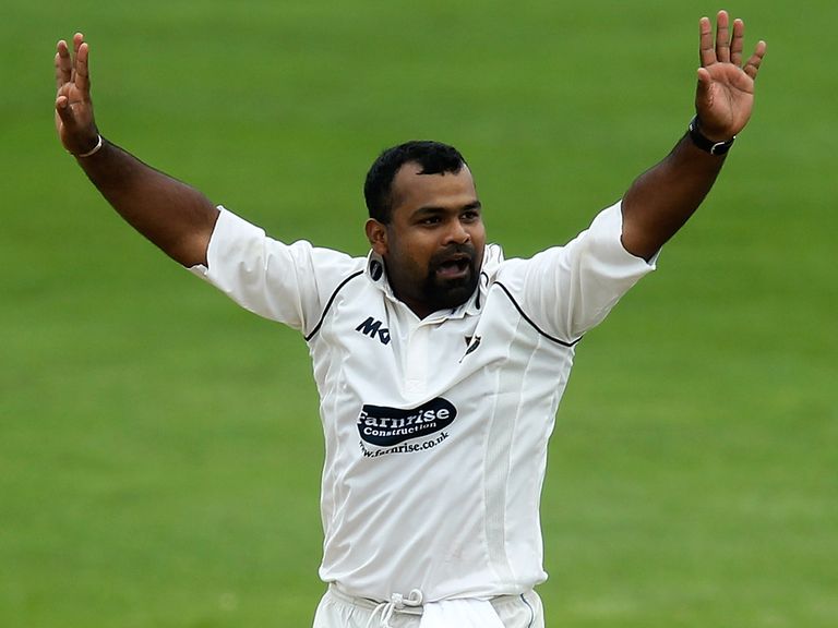 Zaidi: Four wickets for Sussex