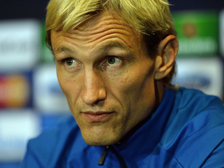 Sami Hyypia: His side face Manchester United tonight