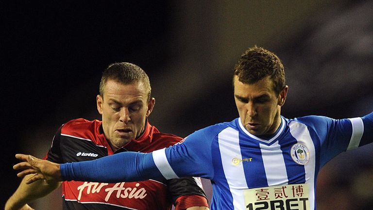 Richard Dunne and James McArthur: Match ended 0-0