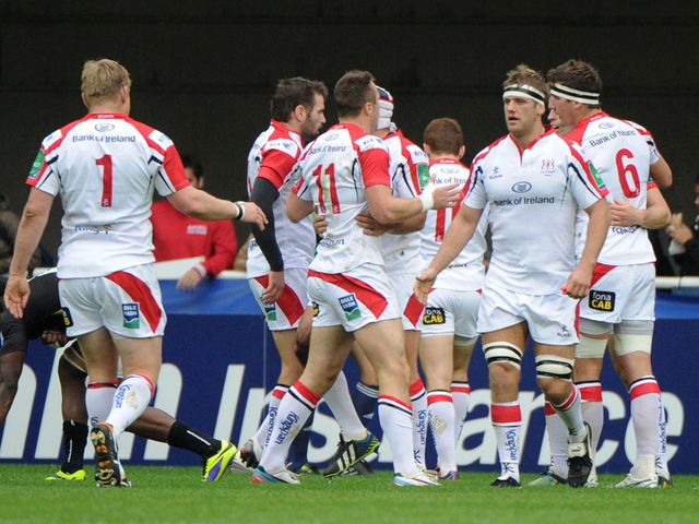 Ulster celebrate Andrew Trimble's try in France