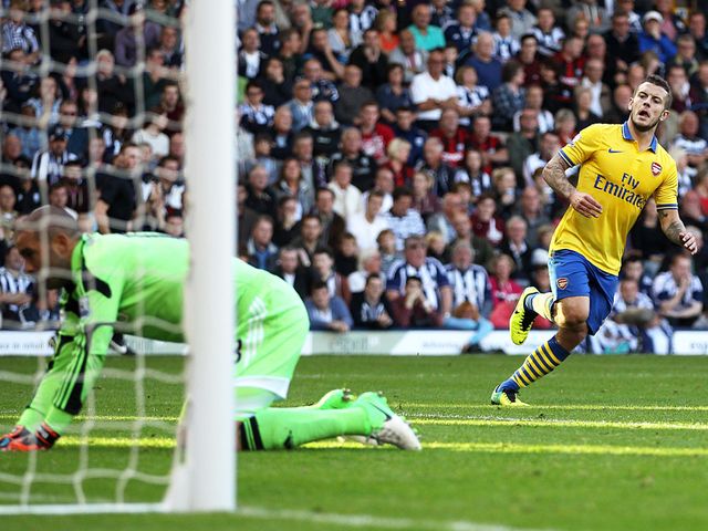 Jack Wilshere scores Arsenal's equaliser