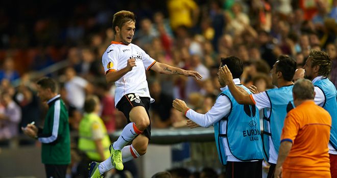 Fede Cartabia: Celebrates Valencia's second goal