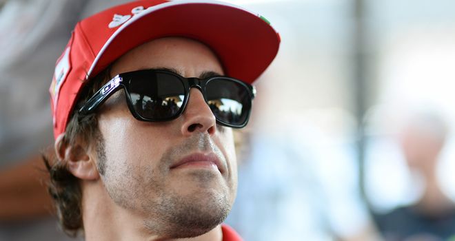 Fernando Alonso: Not expecting any late-season gifts from Vettel