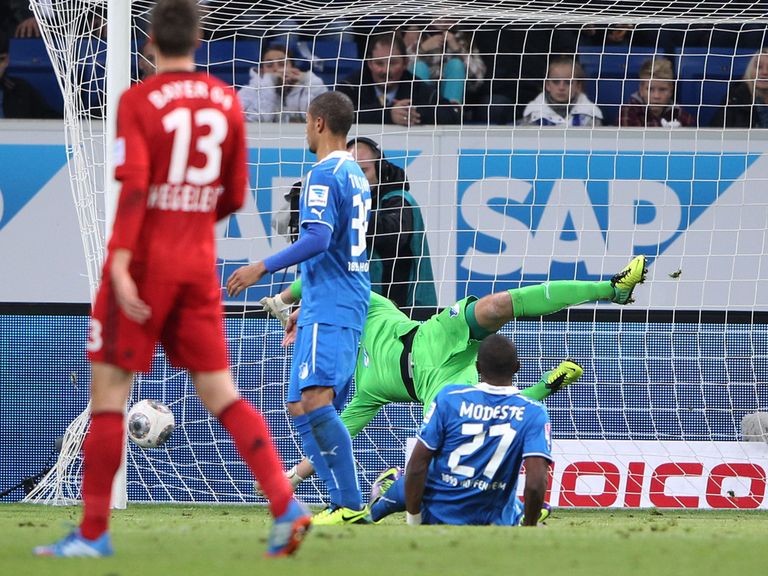Kiessling's controversial goal against Hoffenheim