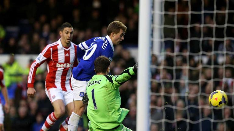 Gerard Deulofeu: Breaks the deadlock for Everton