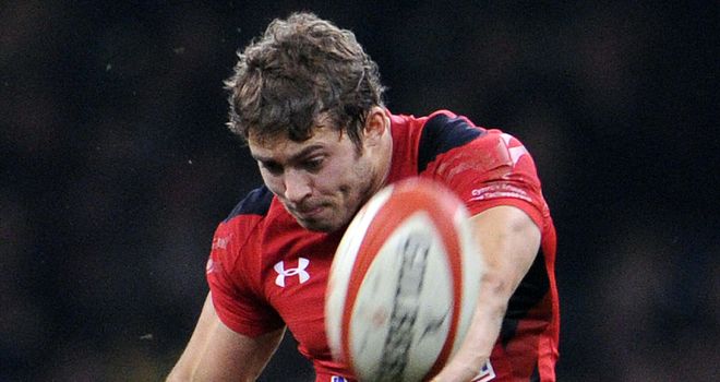 Leigh Halfpenny: Toulon target