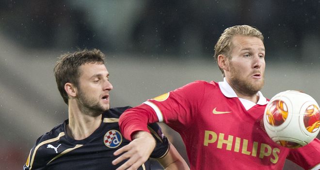 Marcelo Brozovic and Ola Toivonen: Battle for the ball