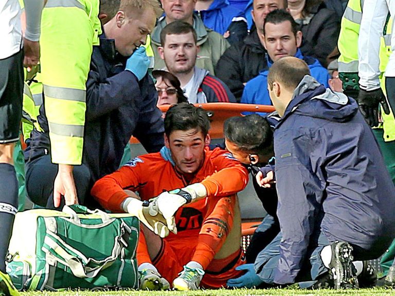 Lloris: Controversially stayed on the pitch for Spurs