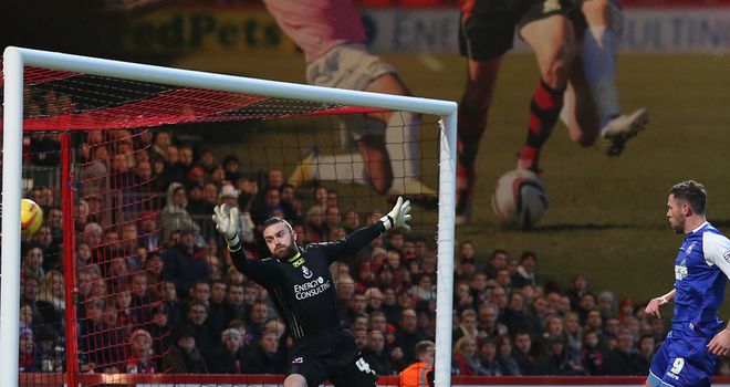 Brett Pitman cancelled out Daryl Murphy's opener