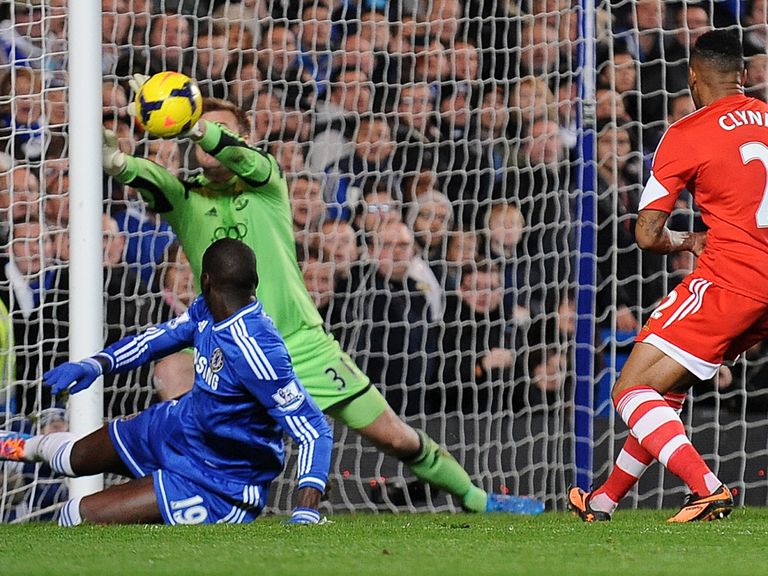 Artur Boruc: Broke his hand in a collision against Chelsea