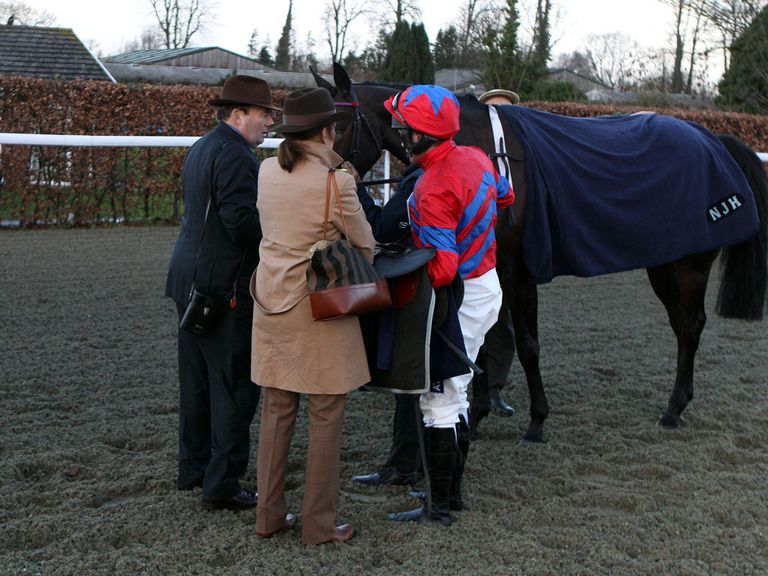 Connections show their concern for Sprinter Sacre