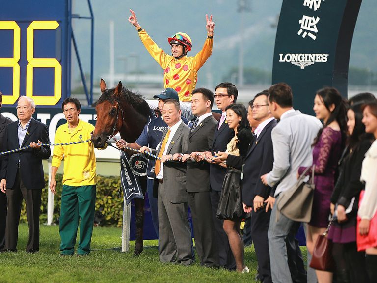 Doug Whyte celebrates Akeen Mofeed's win