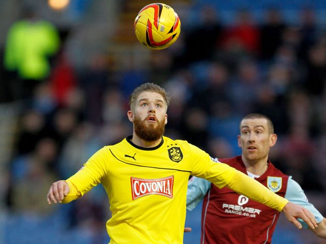 Eyes on the ball for Adam Clayton and David Jones