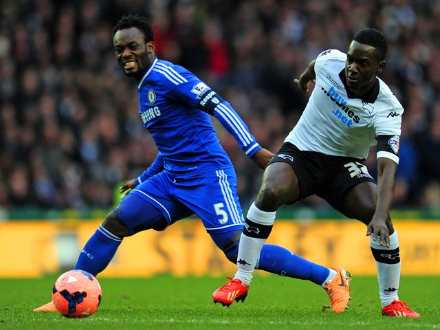 Michael Essien of Chelsea and Simon Dawkins of Derby