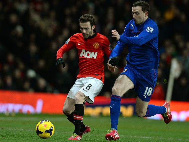 Juan Mata in action on his Manchester United debut