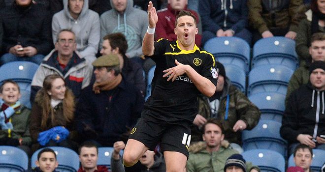 Chris Maguire: Scored from the spot in Reading win