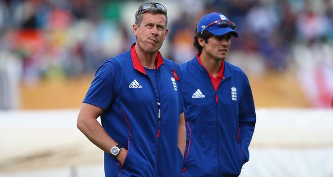 Ashley Giles has defended England captain Alastair Cook