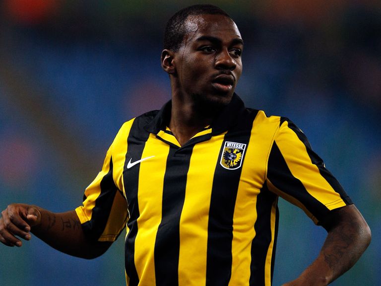 Gael Kakuta: Signed by Lazio on loan