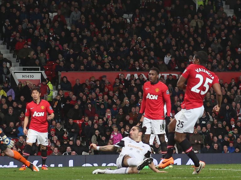 Antonio Valencia opened the scoring for Man United