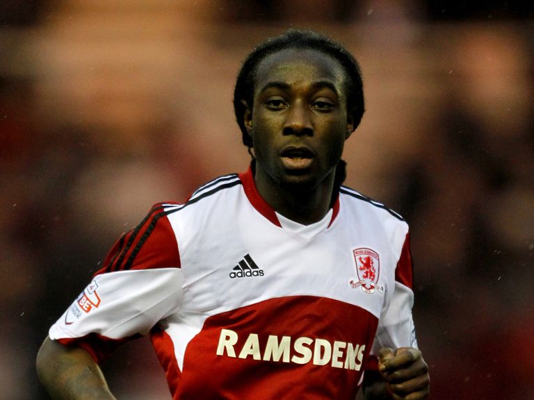 Emnes: Joins Swansea on loan